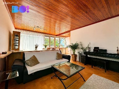 Prodej bytu 4+1 139 m² Nad Stráněmi, Zlín