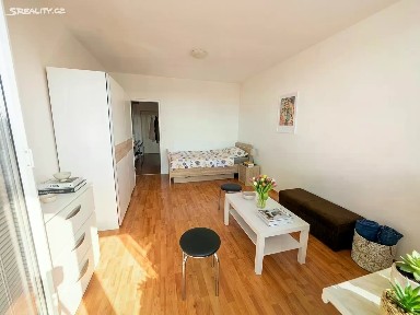 Prodej bytu 1+kk 33 m² J. Valčíka, Otrokovice - Kvítkovice