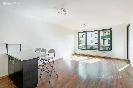 Prodej bytu 2+kk 59 m² Sousedíkova, Praha - Vysočany
