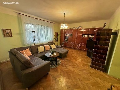 Prodej bytu 3+1 85 m² Nad vodovodem, Praha - Malešice