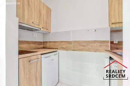 Pronájem bytu 1+kk 21 m² Dělnická, Havířov - Město