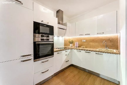 Prodej bytu 2+kk 61 m² Mattoniho nábřeží, Karlovy Vary - Drahovice