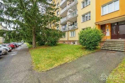 Prodej bytu 3+1 63 m² Švabinského, Sokolov