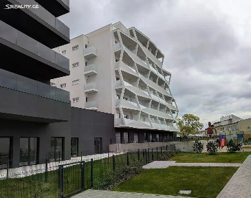Pronájem bytu 1+kk 29 m² Komárovská, Brno - Komárov