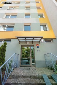 Prodej bytu 3+1 70 m² Kahovská, Praha - Chodov