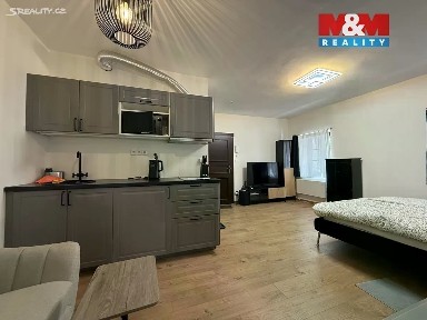 Pronájem bytu 1+kk 27 m²