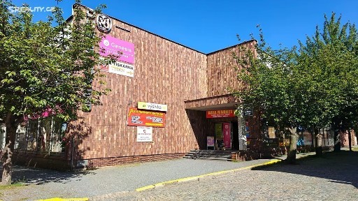 Prodej obchodního prostoru 1322 m²