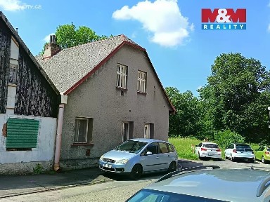 Prodej rodinného domu 140 m², pozemek 186 m²
