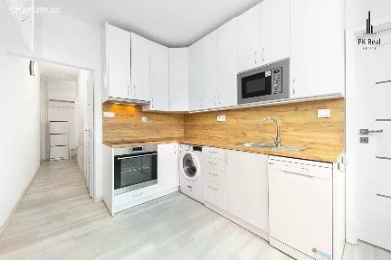 Prodej bytu 2+1 50 m² Vsetín