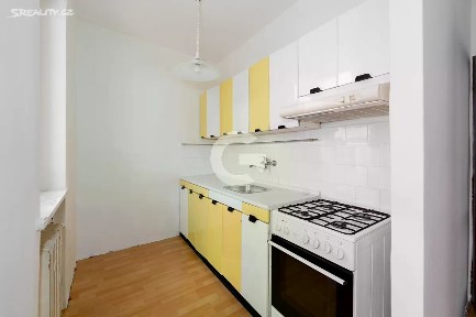 Prodej bytu 3+1 63 m² Santražiny, Zlín