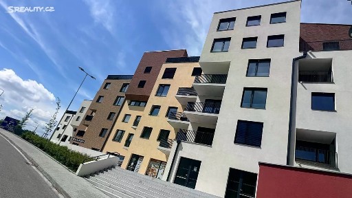 Prodej bytu 2+kk 56 m² Za Jitonou, Český Krumlov - Latrán
