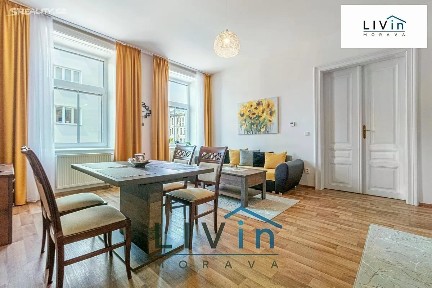 Pronájem bytu 2+kk 62 m² Masarykova třída, Olomouc