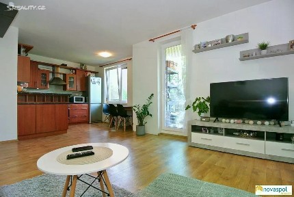 Pronájem bytu 2+kk 53 m² Ve slatinách, Praha - Záběhlice