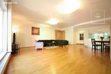 Pronájem bytu 4+kk 130 m² Senovážné náměstí, Praha - Nové Město