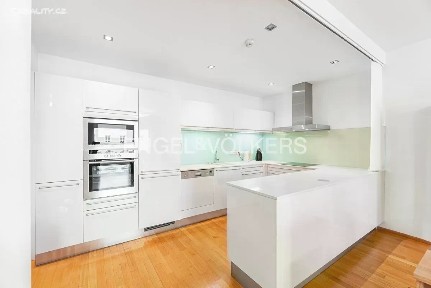 Pronájem bytu 4+kk 130 m² Senovážné náměstí, Praha - Nové Město
