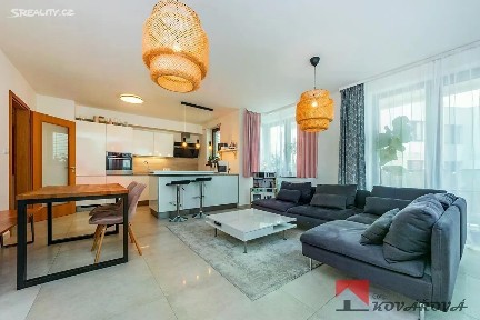 Prodej bytu 3+kk 95 m² Provázkova, Praha - Modřany