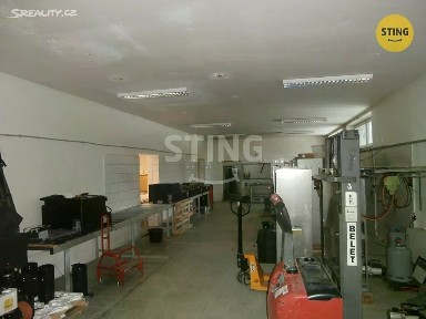 Prodej výrobní haly, prostoru 555 m²