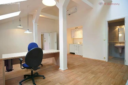 Pronájem bytu 3+1 126 m² Pekařská, Brno - Staré Brno