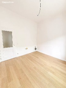 Prodej bytu 1+kk 36 m² Pernerova, Praha - Karlín