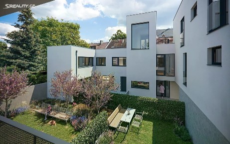 Prodej bytu 2+kk 77 m² Cukerní, Praha - Čakovice