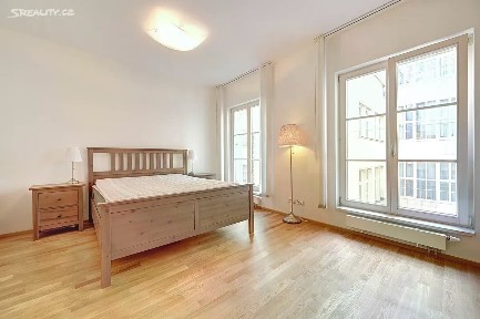 Praha, Praha 1, Nové Město, Senovážné náměstí, 7