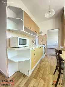 Prodej bytu 2+1 49 m² náměstí Republiky, Opava - Předměstí