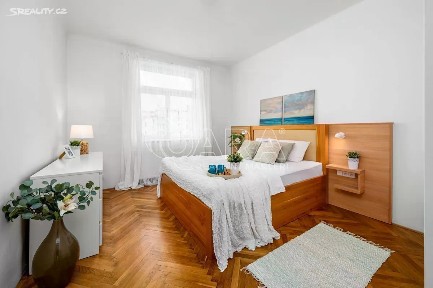 Prodej bytu 3+kk 76 m² Laubova, Praha - Vinohrady