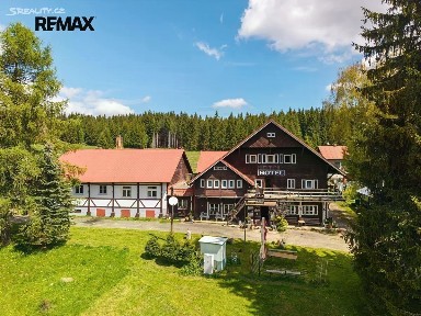Prodej ubytovacího zařízení 980 m²