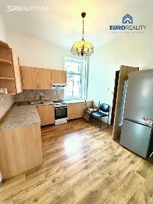 Pronájem bytu 2+1 51 m² Luční, Mariánské Lázně