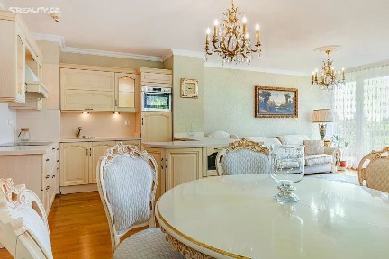 Prodej bytu 3+kk 99 m² Na Vysočanských vinicích, Praha - Vysočany
