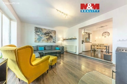 Prodej rodinného domu 217 m², pozemek 1172 m²