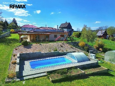 Prodej rodinného domu 108 m², pozemek 3066 m²