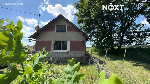 Prodej rodinného domu 215 m², pozemek 900 m²