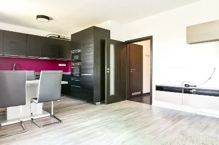 Pronájem bytu 1+kk 40 m² Granitova, Praha - Hloubětín