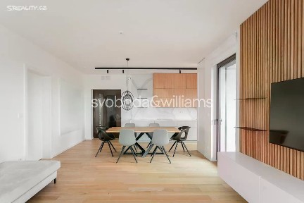 Pronájem bytu 4+kk 109 m² Podbělohorská, Praha - Smíchov