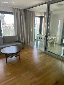 Pronájem bytu 2+kk 80 m² Olšanská, Praha - Žižkov