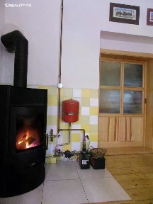 Prodej bytu 2+1 65 m² 9. května, Lužná