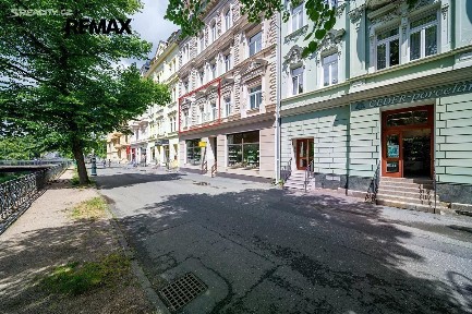 Prodej bytu 3+1 94 m² nábřeží Jana Palacha, Karlovy Vary