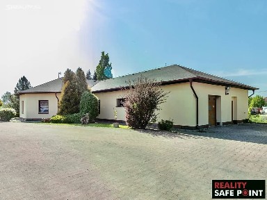Prodej obchodního prostoru 3159 m² Plánská, Zruč-Senec - Zruč