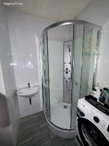 Pronájem bytu 2+1 49 m² Fügnerova, Bílina - Pražské Předměstí