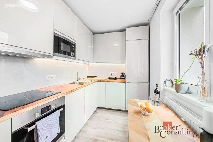 Pronájem bytu 3+kk 63 m² Čermákova, Plzeň - Jižní Předměstí