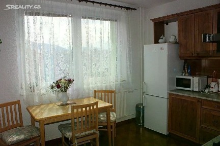 Klášterec nad Ohří, Chomutov, Příčná