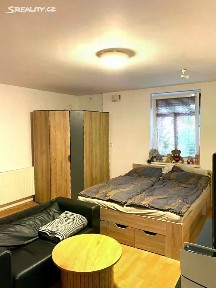 Pronájem bytu 1+kk 40 m² Slovenská, Zlín