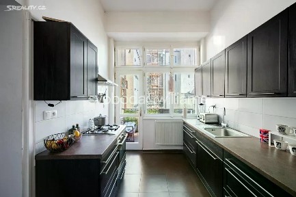 Prodej bytu 3+1 105 m² Na Bělidle, Praha - Smíchov