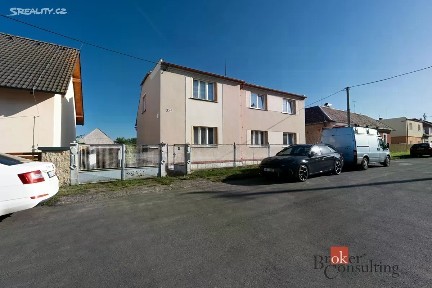 Prodej rodinného domu 200 m², pozemek 676 m²