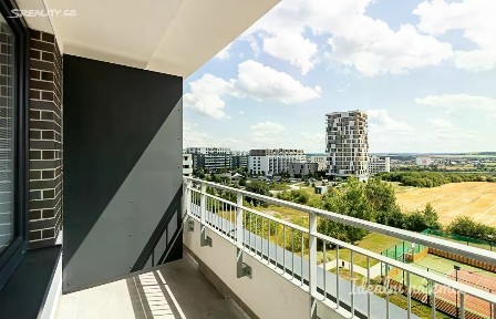 Pronájem bytu 2+kk 46 m² Thomasova, Praha - Třebonice