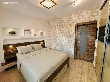 Prodej bytu 3+1 69 m² Jiráskova, Liberec - Liberec XIII-Nové Pavlovice