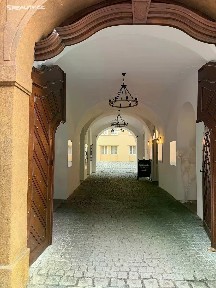 Pronájem kanceláře 16 m² Karmelitská, Praha - Malá Strana