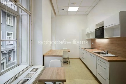 Pronájem kanceláře 300 m² Politických vězňů, Praha - Nové Město