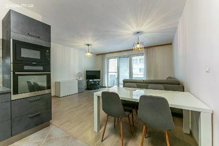 Pronájem bytu 3+kk 78 m²